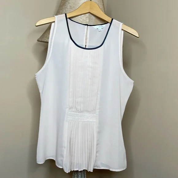 Charming Charlie Blush Pleated Sleeveless Blouse NWOT - Picture 8 of 11